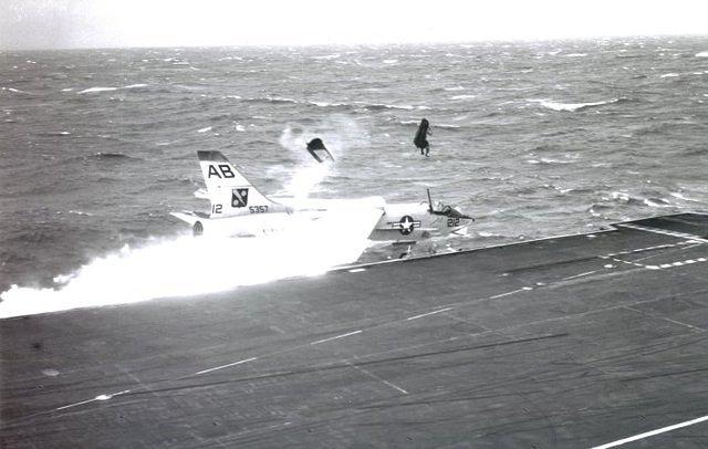 f8u_1offdeck1